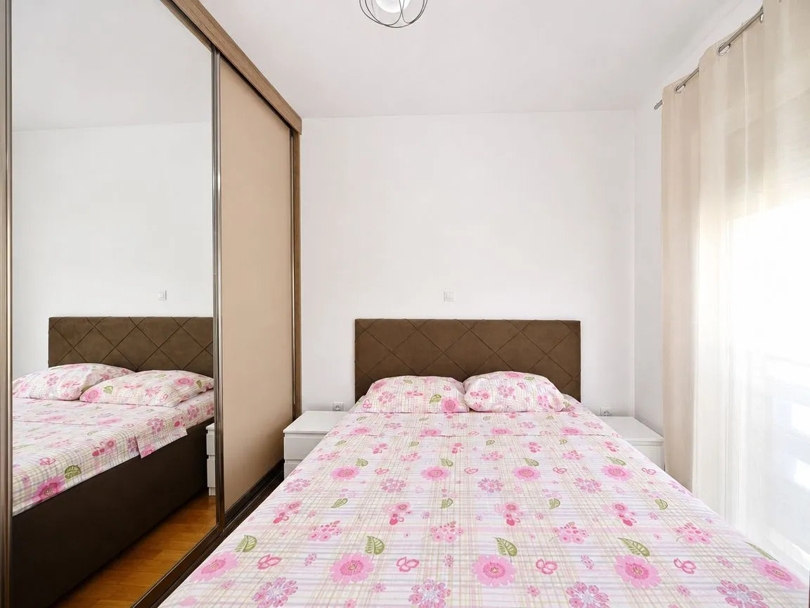 Rent, two bedroom apartment, 55m², Budva, Crna Gora