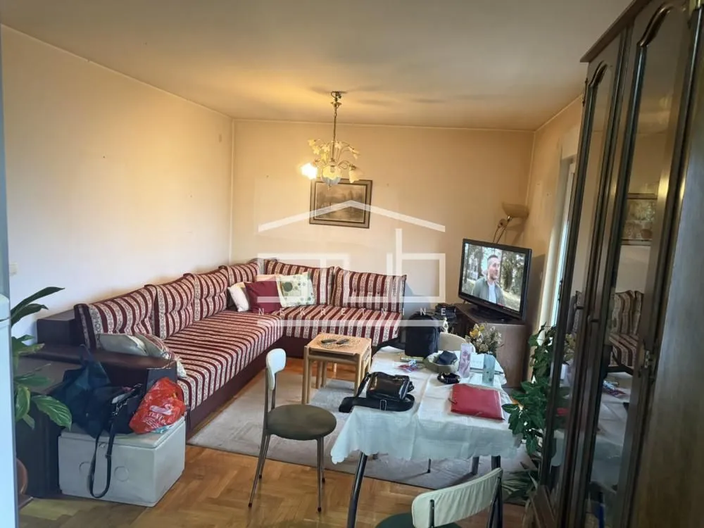 Sale, two bedroom apartment, 48m², Železnik, Beograd