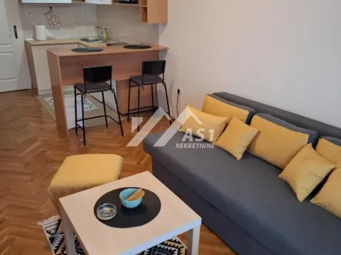 Izdavanje, stan, 28m², Sajam, Novi Sad Sve Podlokacije - image 2