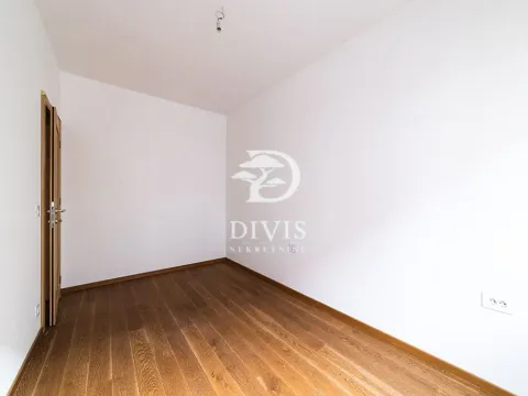 Prodaja, četvorosoban stan, 71m², Vračar Hram, Vračar Sve Podlokacije - image 12