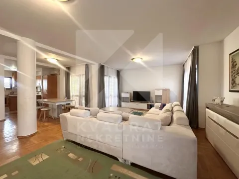 Rent, house, 326m², Stari Aerodrom, Podgorica - image 5