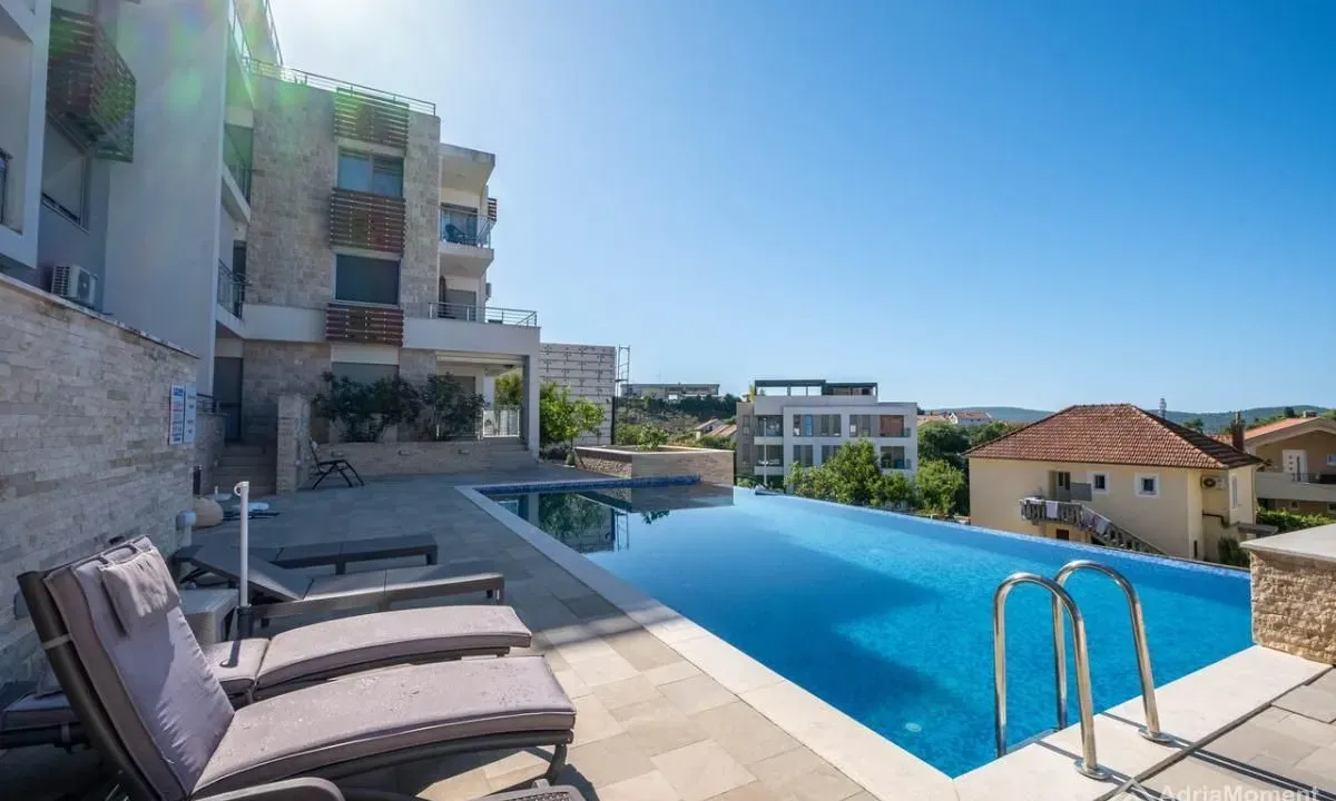 Sale, two bedroom apartment, 87m², Tivat, Crna Gora