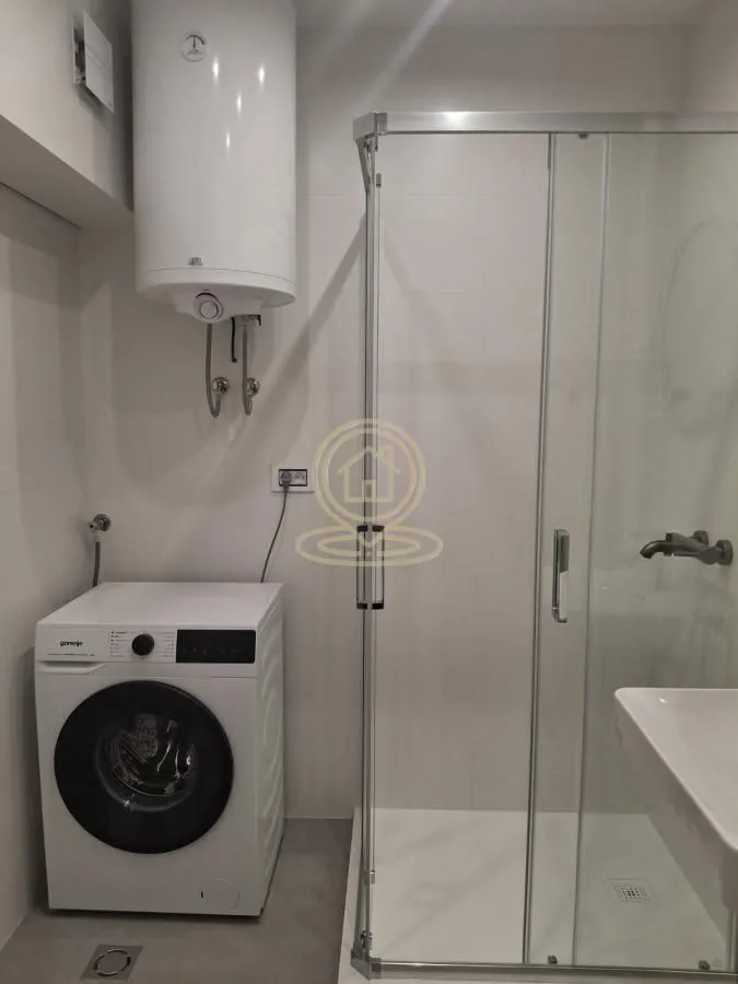 Izdavanje, dvosoban stan, 63m², Kej, Novi Sad Sve Podlokacije