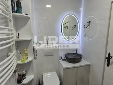 Izdavanje, četvorosoban stan, 100m², Voždovac Sve Podlokacije, Beograd - image 8