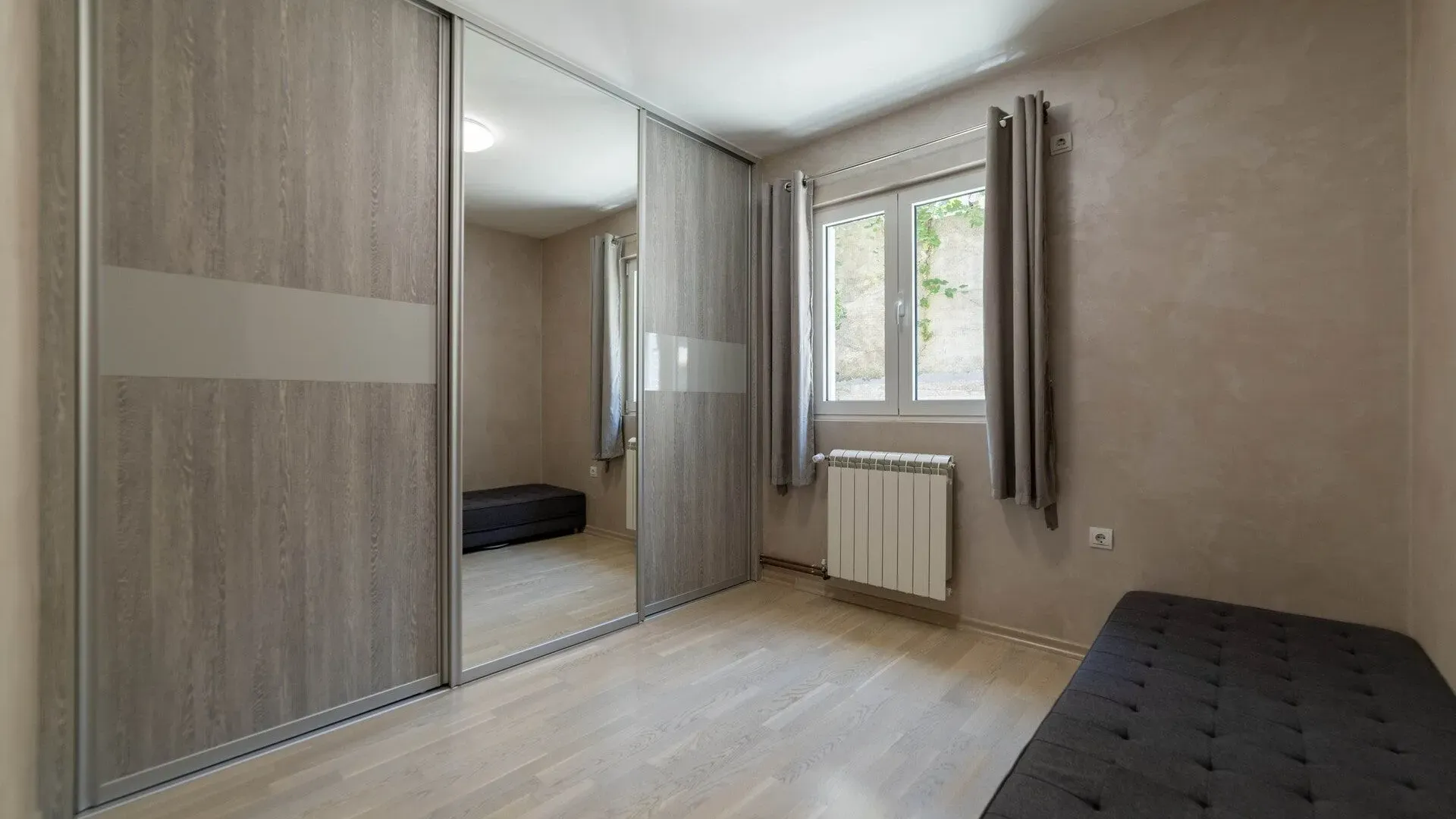 Prodaja, stan, 440m², Stoliv, Kotor