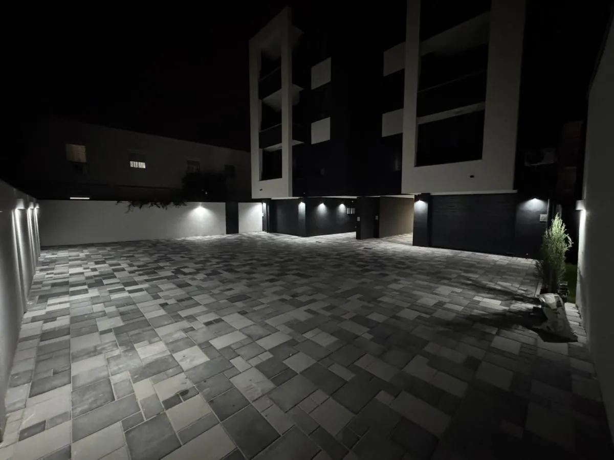 Prodaja, stan, 136m², Telep, Novi Sad Sve Podlokacije