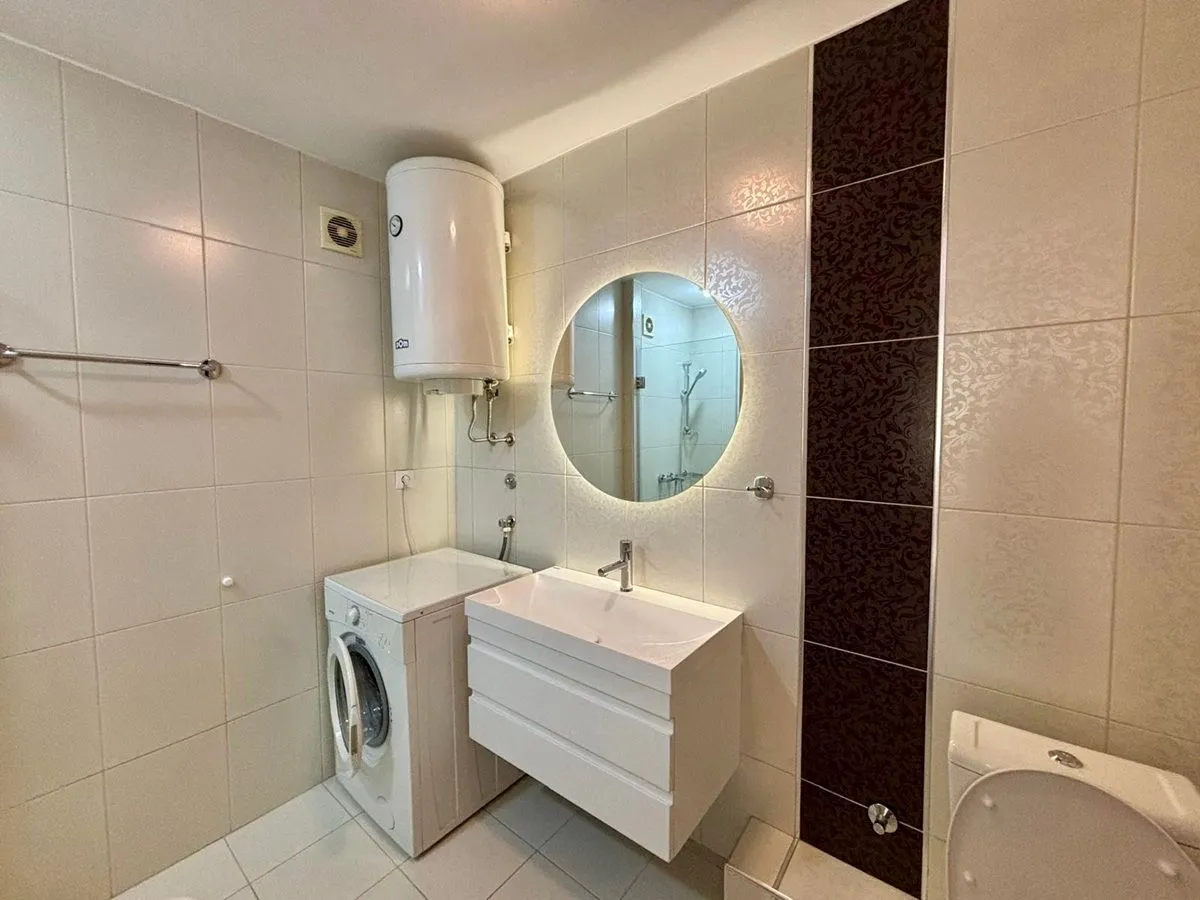 Izdavanje, dvosoban stan, 58m², Novi Beograd Blok 63, Novi Beograd Sve Podlokacije