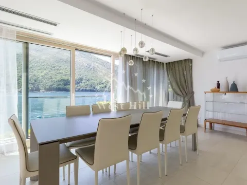 Sale, house, 423m², Lepetani, Tivat - image 4