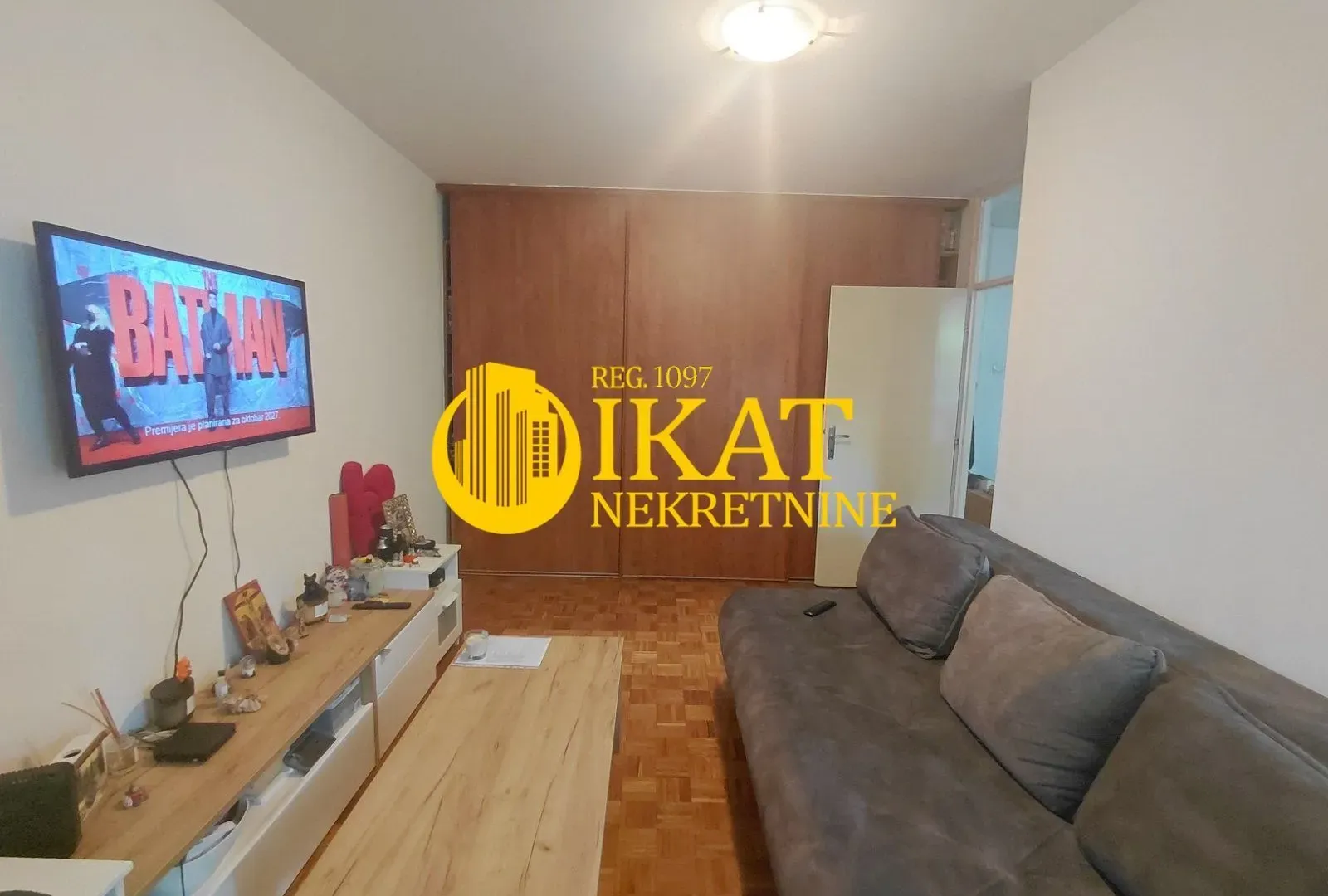 Prodaja, dvosoban stan, 53m², Stari Grad, Beograd