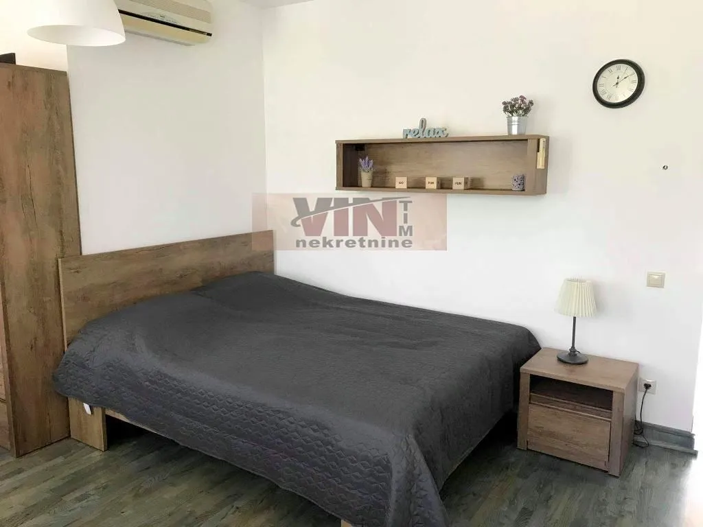 Sale, office space, 418m², Živkovac, Grocka