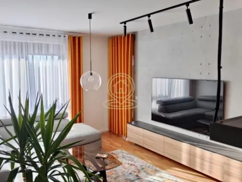 Izdavanje, kuća, 65m², Medijana, Niš - image 2