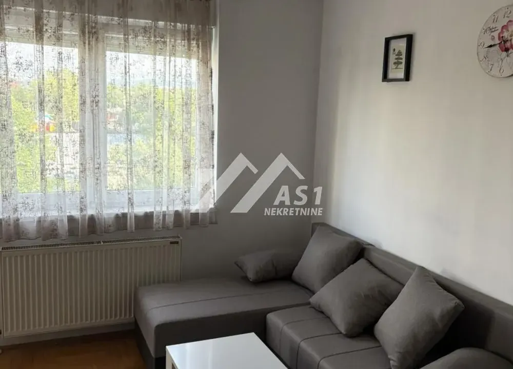 Izdavanje, dvosoban stan, 43m², Sajam, Novi Sad Sve Podlokacije