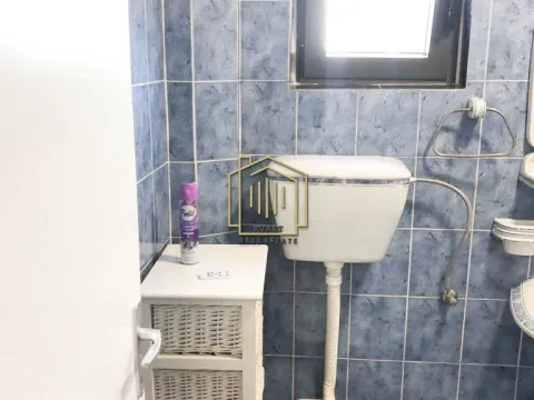 Izdavanje, dvosoban stan, 72m², Momišići, Podgorica - image 9