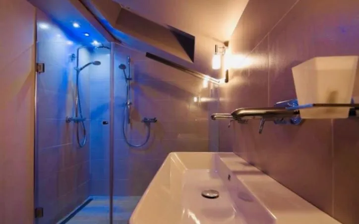 Izdavanje, dvosoban stan, 130m², Gradiošnica, Tivat