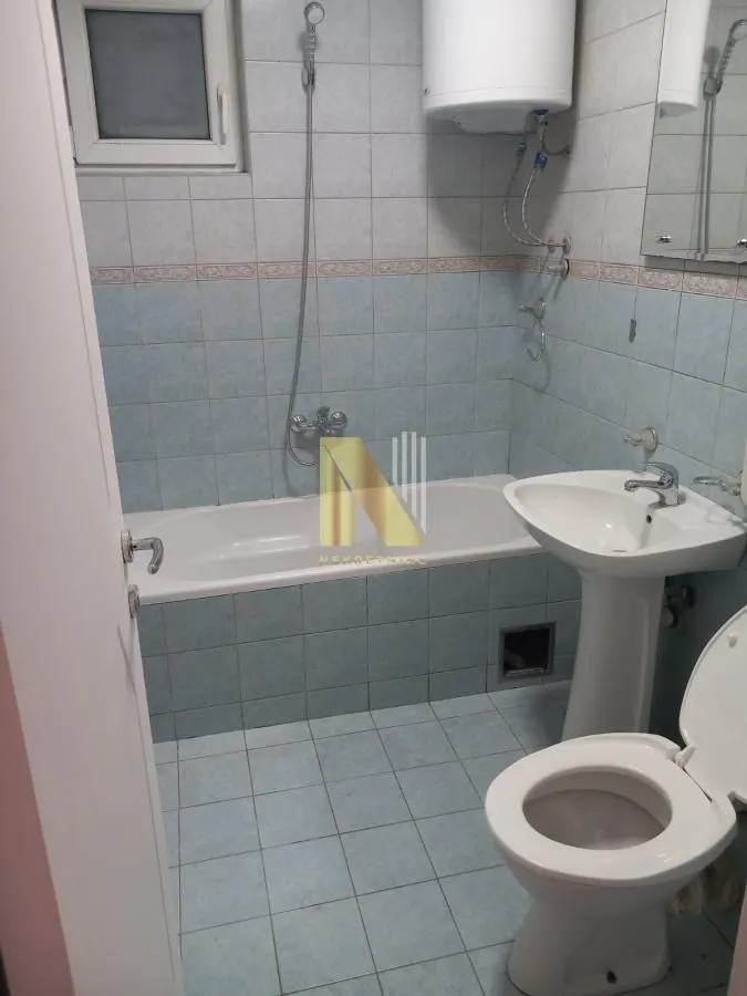Prodaja, dvosoban stan, 44m², Sajmište, Novi Sad