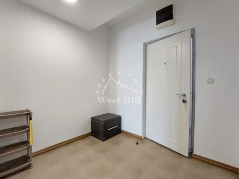 Sale, one bedroom apartment, 54m², Bečići, Budva - image 5