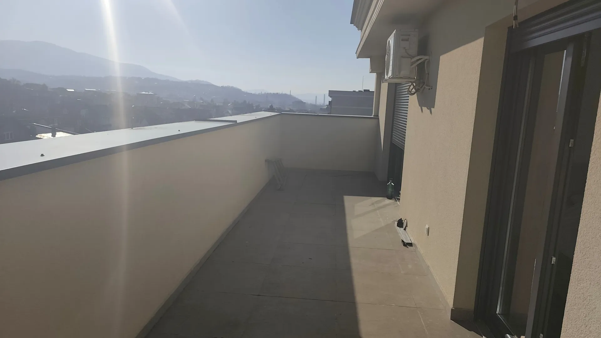 Prodaja, dvosoban stan, 78m², Lagator, Loznica