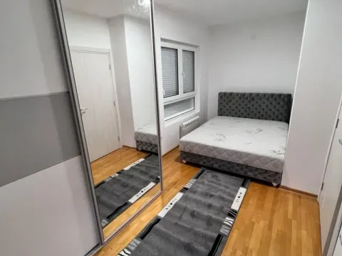 Izdavanje, dvosoban stan, 55m², Karaburma, Palilula Sve Podlokacije - image 6