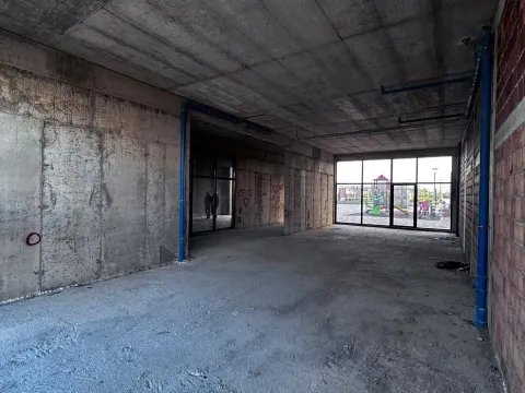 Rent, office space, 158m², Stari Aerodrom, Podgorica - image 4