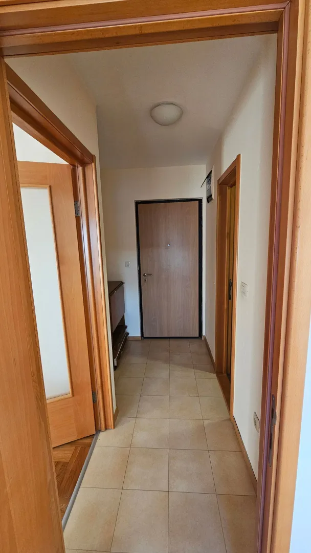 Prodaja, jednosoban stan, 45m², Stari Aerodrom, Podgorica