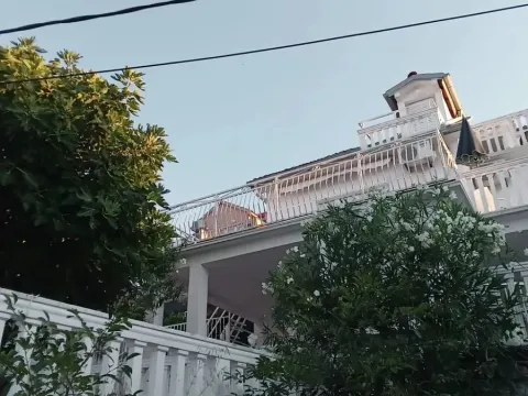 Prodaja, kuća, 168m², Krašići, Tivat - image 3