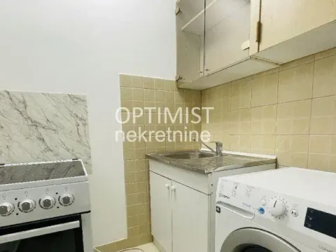 Izdavanje, jednosoban stan, 40m², Zemun Centar, Zemun Sve Podlokacije - image 5