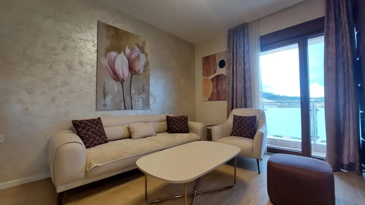 Sale, three bedroom apartment, 86m², Radanovići, Kotor