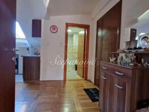 Prodaja, jednosoban stan, 40m², Podbara, Novi Sad Sve Podlokacije - image 4