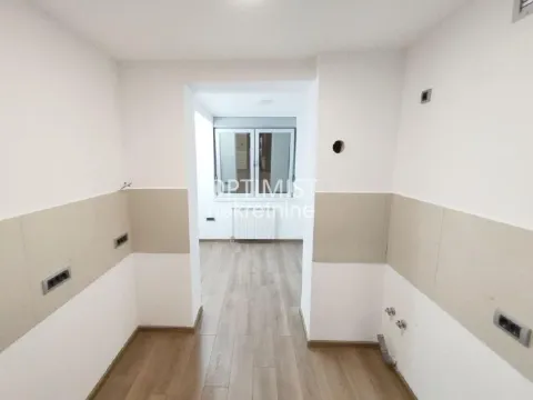 Prodaja, dvosoban stan, 70m², Filmski Grad, Beograd - image 7