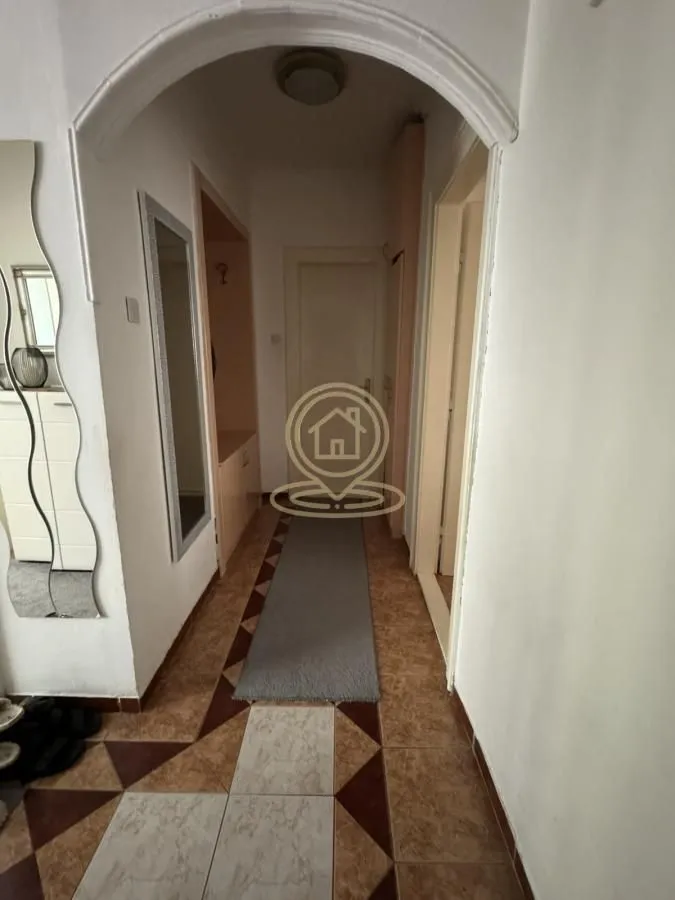 Prodaja, dvosoban stan, 80m², Centar, Novi Sad