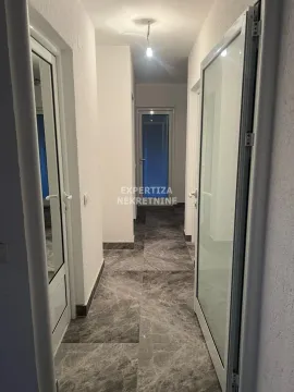 Sale, house, 250m², Čukarica, Beograd - image 9