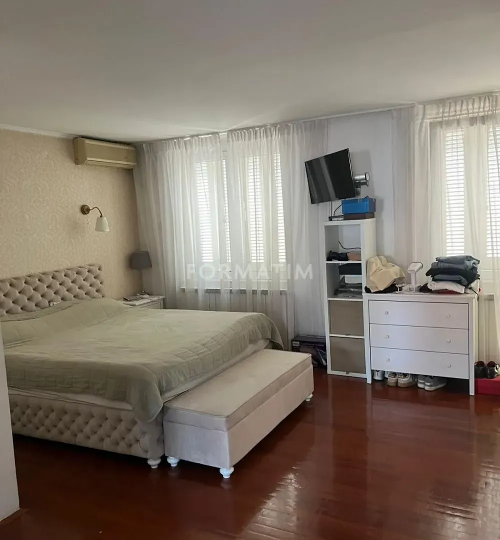 Sale, three bedroom apartment, 120m², Vračar Sve Podlokacije, Beograd