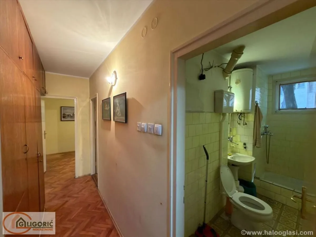 Sale, two bedroom apartment, 48m², Karaburma, Palilula Sve Podlokacije