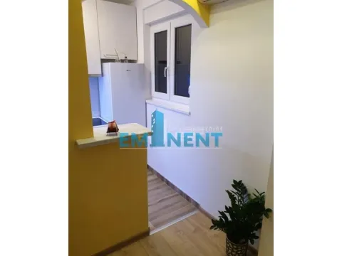 Izdavanje, stan, 34m², Zemun Centar, Zemun Sve Podlokacije - image 6