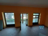Izdavanje, poslovni prostor, 84m², Centar, Jagodina - image 4