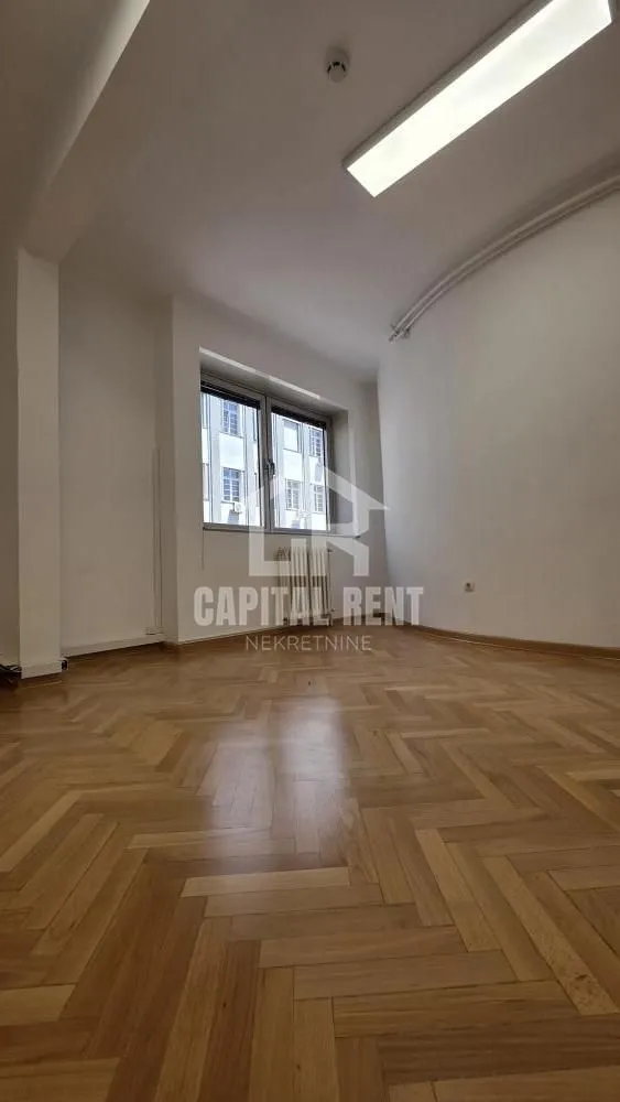 Rent, office space, 182m², Stari Grad, Beograd
