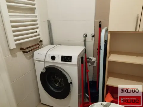 Izdavanje, dvosoban stan, 44m², Nova Detelinara, Novi Sad Sve Podlokacije - image 11