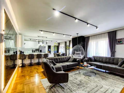 Prodaja, petosoban stan, 147m², Dalmatinska ulica, Podgorica - image 10