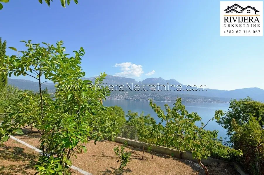 Prodaja, kuća, 100m², Njivice, Herceg Novi