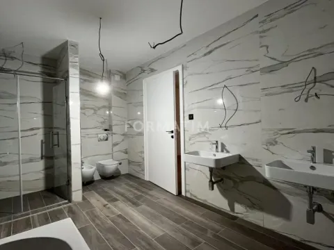 Prodaja, četvorosoban stan, 261m², Vračar Hram, Vračar Sve Podlokacije - image 6