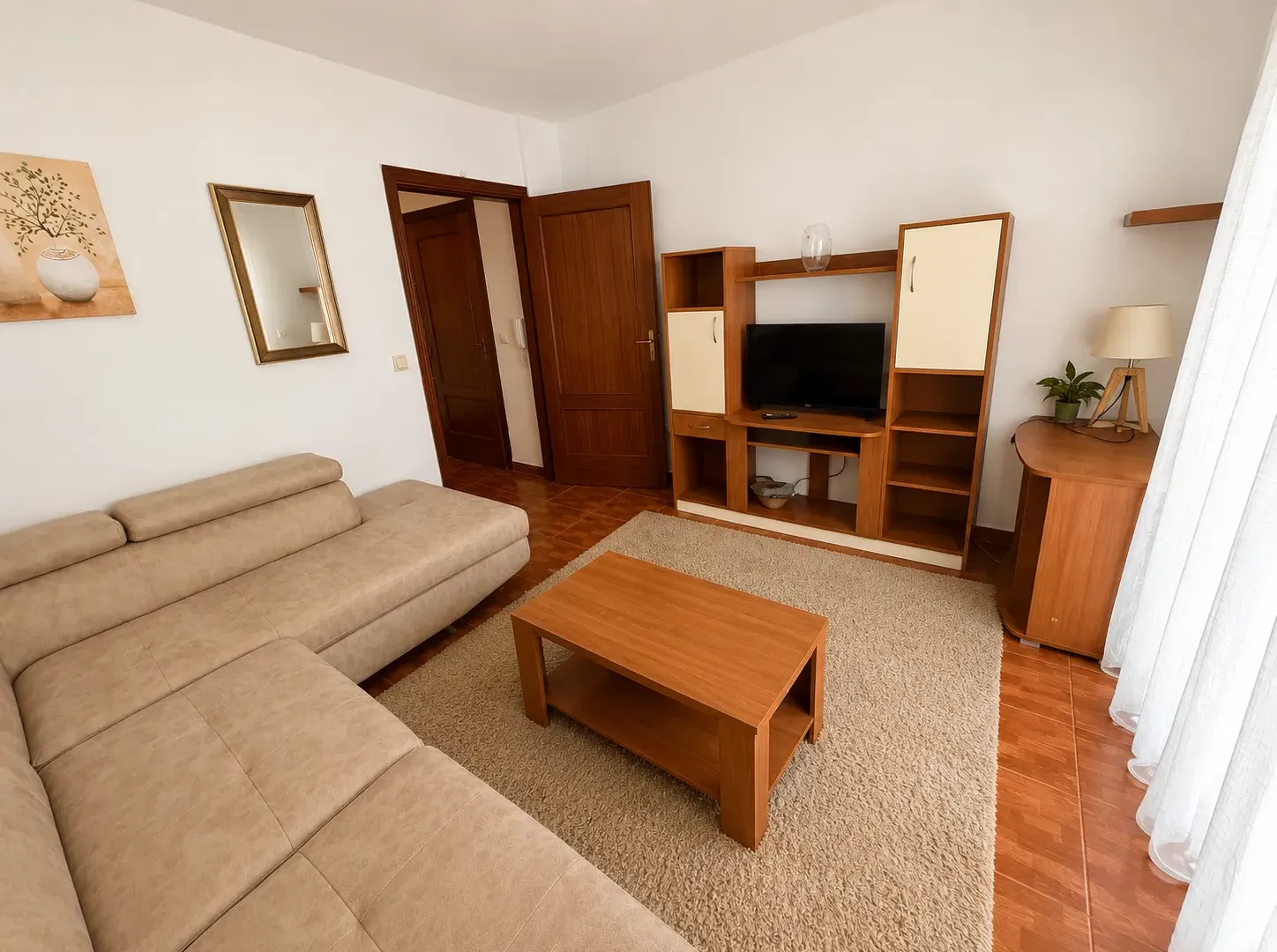 Rent, one bedroom apartment, 55m², Podkošljun, Budva