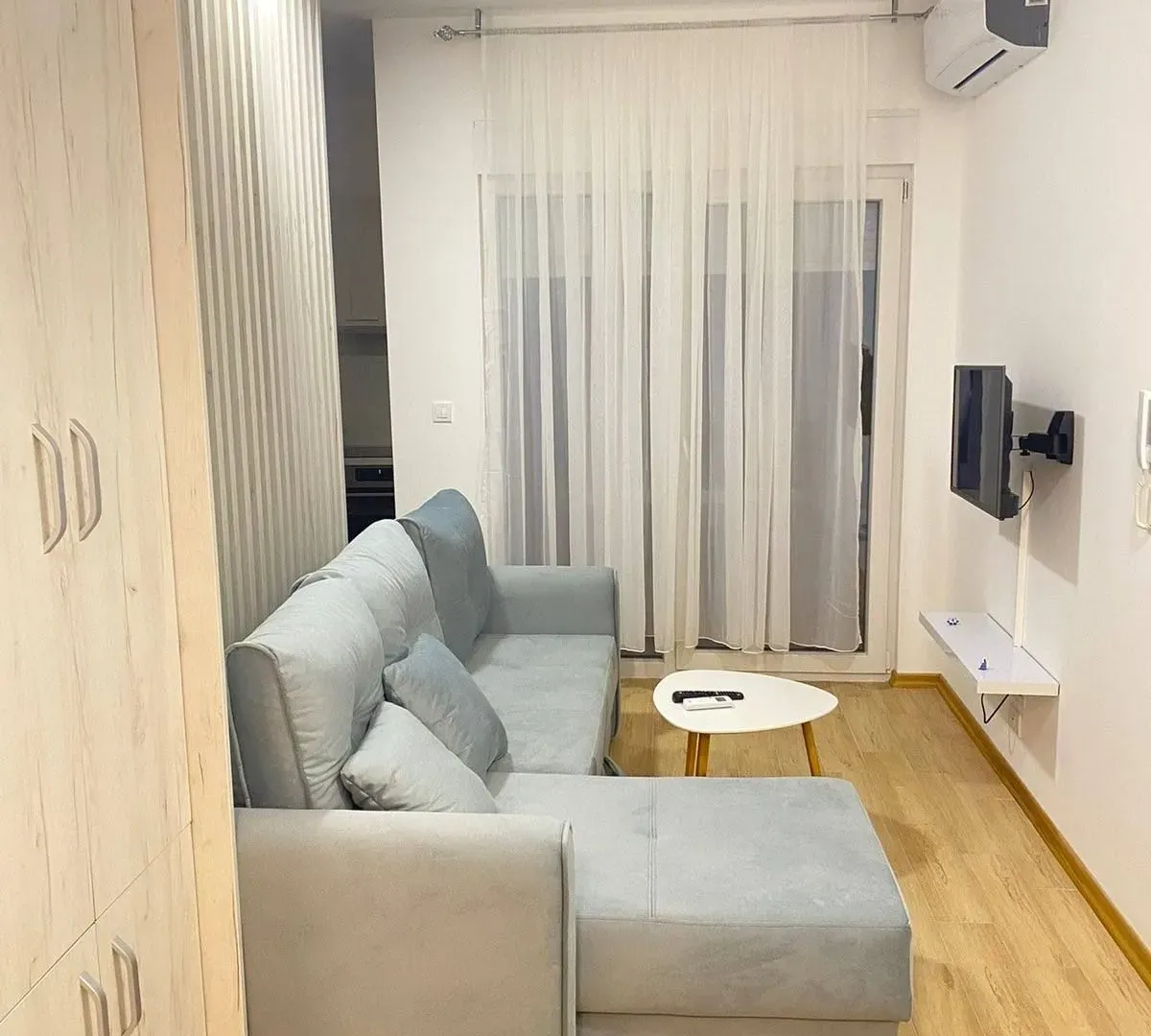Rent, one bedroom apartment, 42m², Centar, Budva