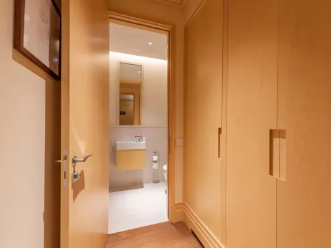 Prodaja, jednosoban stan, 80m², Porto Montenegro, Tivat - image 12