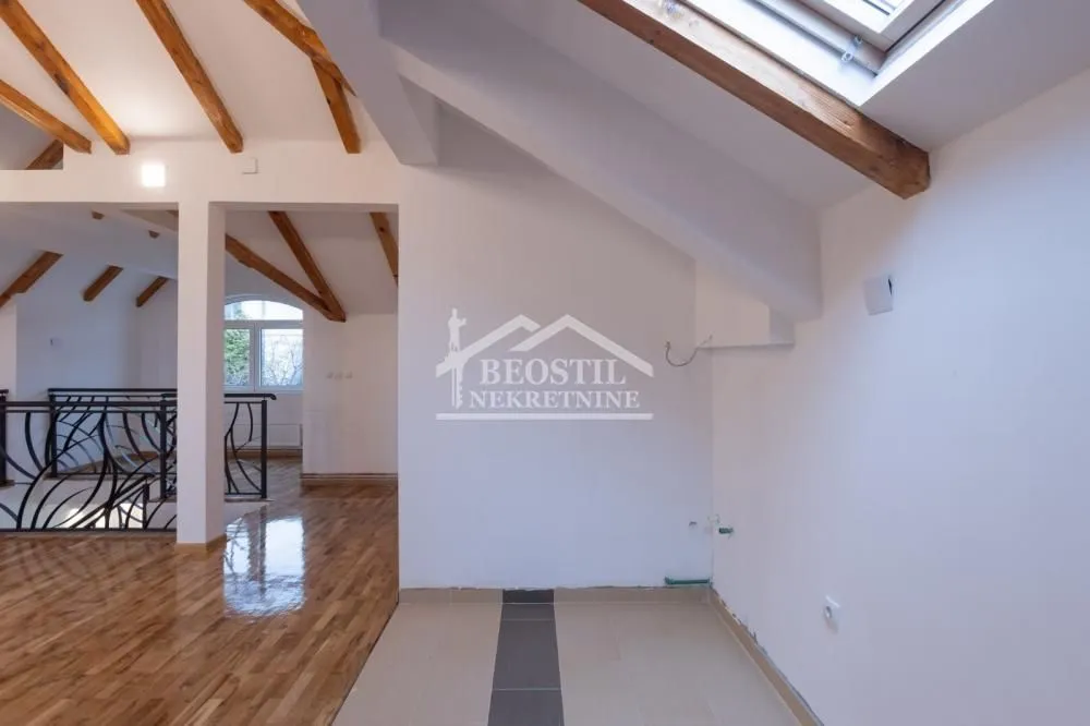 Izdavanje, kuća, 417m², Jajinci, Voždovac Sve Podlokacije