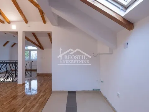 Izdavanje, kuća, 417m², Jajinci, Voždovac Sve Podlokacije - image 9