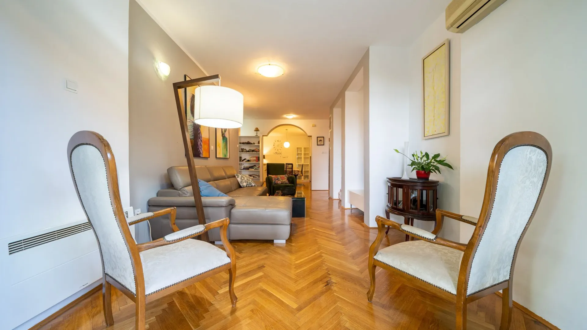 Rent, apartment, 118m², Gorica C, Podgorica