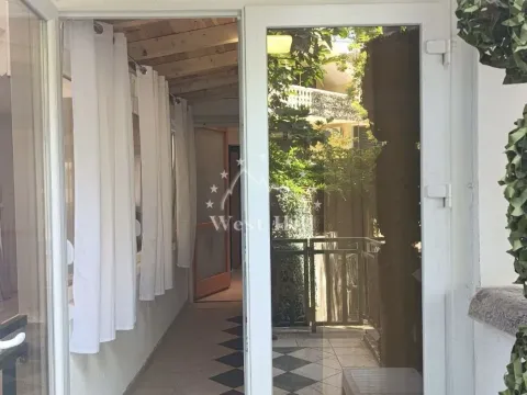 Prodaja, jednosoban stan, 38m², Budva, Crna Gora - image 16