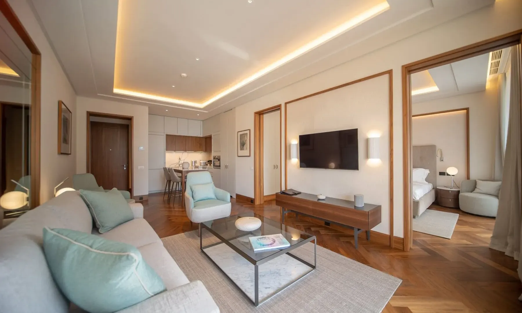 Rent, one bedroom apartment, 81m², Porto Montenegro, Tivat