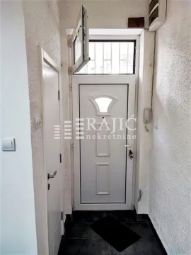 Rent, office space, 35m², Palata Pravde, Beograd - image 8