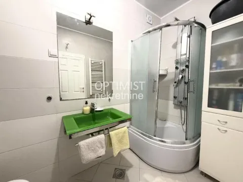 Rent, two bedroom apartment, 60m², Stari Grad, Beograd - image 9